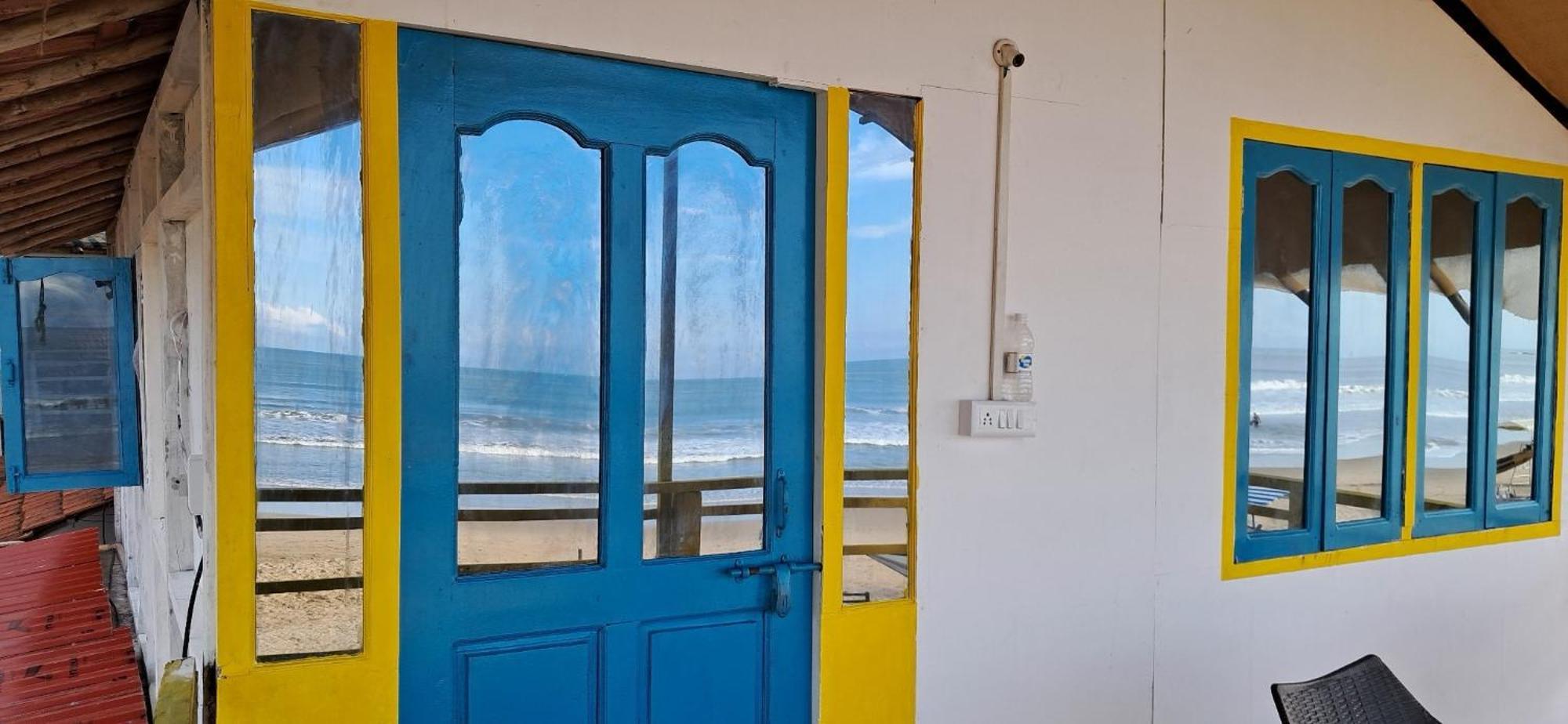 Columbus Goa Beach Resort Палолем Екстериор снимка